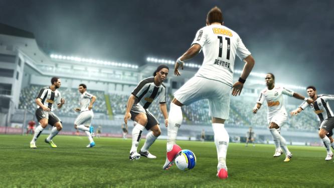 PES 2013 wird mit einem Update verbessert. (3)