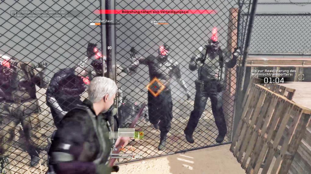 Die Dummheit der Gegner im Spiel ist kein Bug, sondern ausnahmsweise wirklich ein Feature. Sie rennen immer direkt auf uns zu und können somit mittels Hindernissen wie Zäunen abgebremst werden.