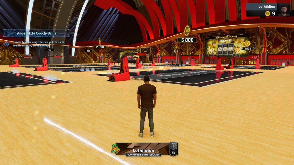 NBA 2K22: In der 'Open World' von 'Meine Karriere' gibt's sogar Hallen, in denen ihr mit anderen Teams um große VC-Summen (und damit auch um Geld) spielen könnt.