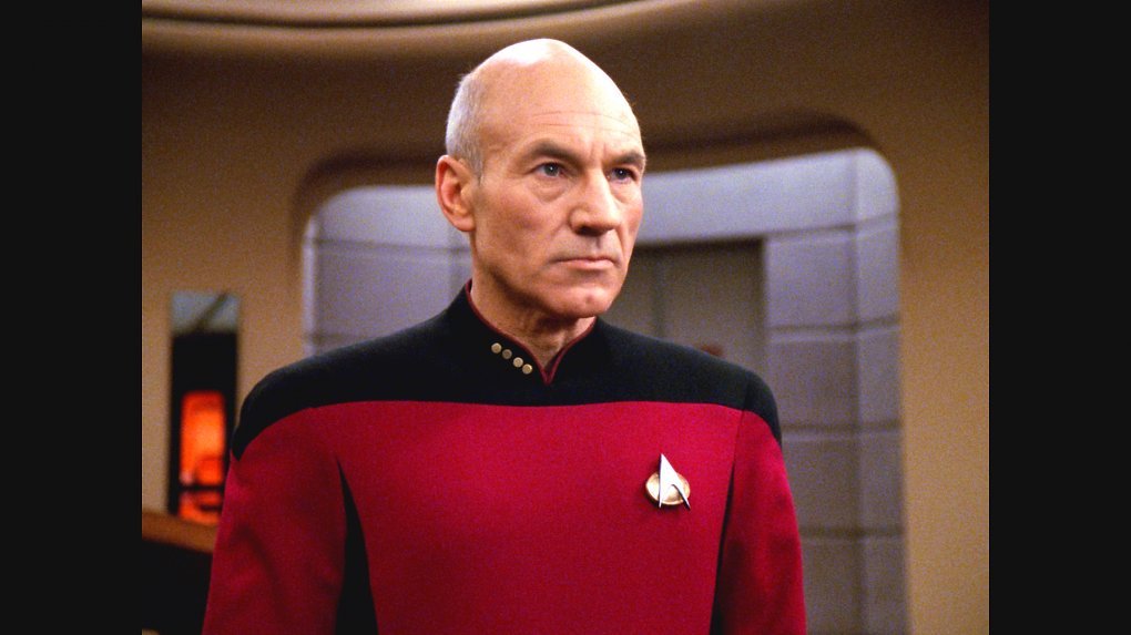 Captain Picard führt seine Crew in das fünfte Jahr ihrer Mission.
