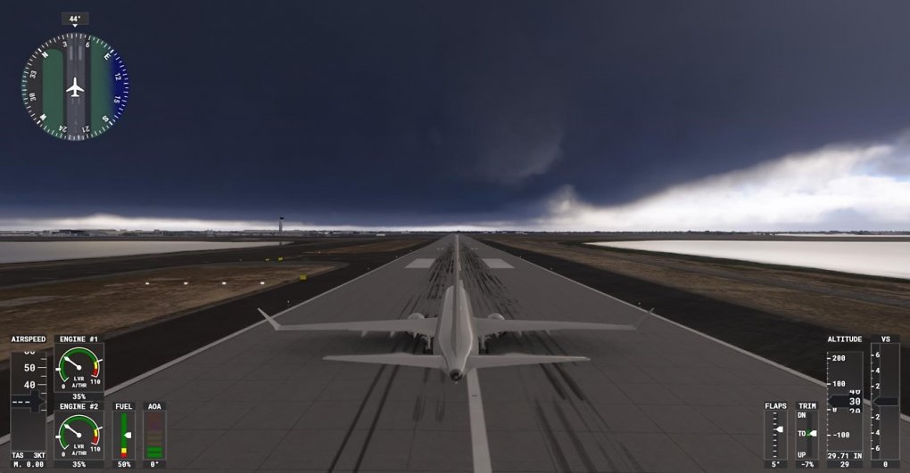 Gewitterwolken über Flugplatz
