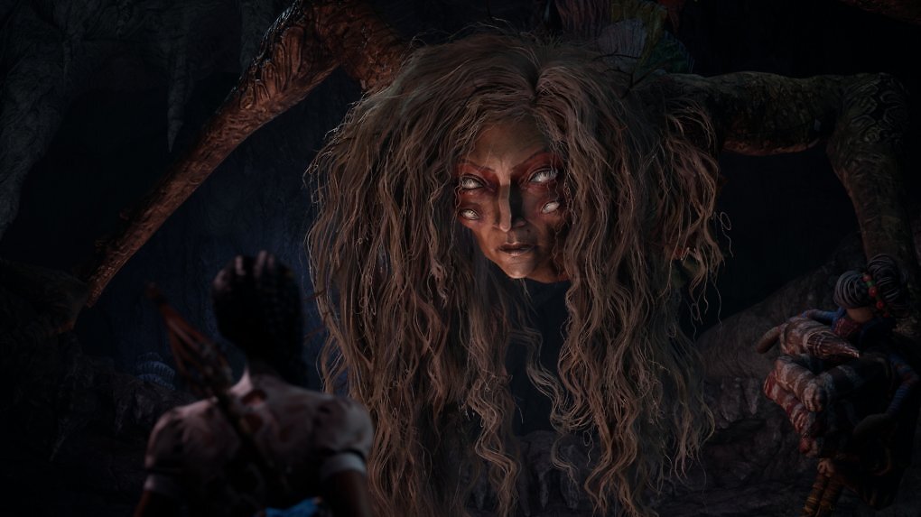 Ein Wesen starrt Hazel an