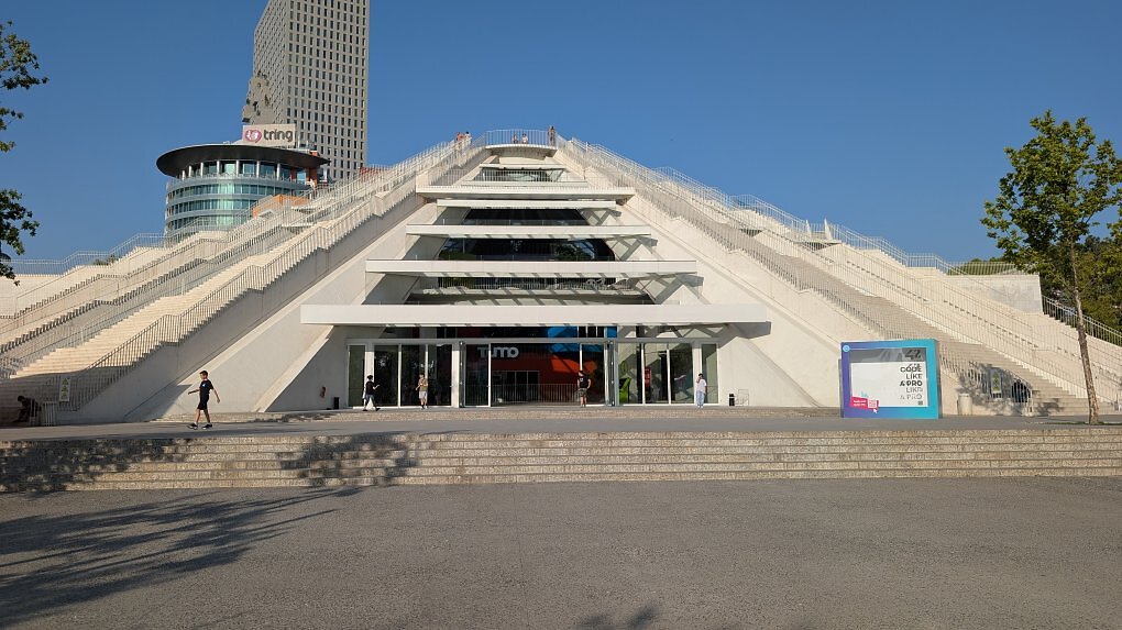 Die Pyramide von Tirana