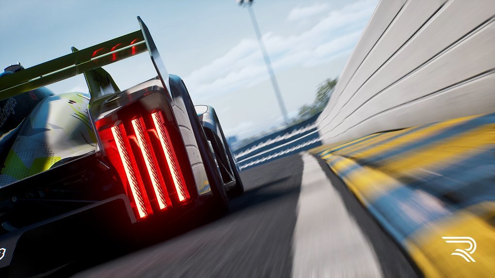 Auch das Hypercar von Peugeot schafft den Sprung zu Rennsport. Die moderne Technik in der LMDh-Klasse lässt beinahe so schnelle Rundenzeiten wie in der Formel 1 zu.