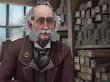 Ollivander blickt in die Kamera