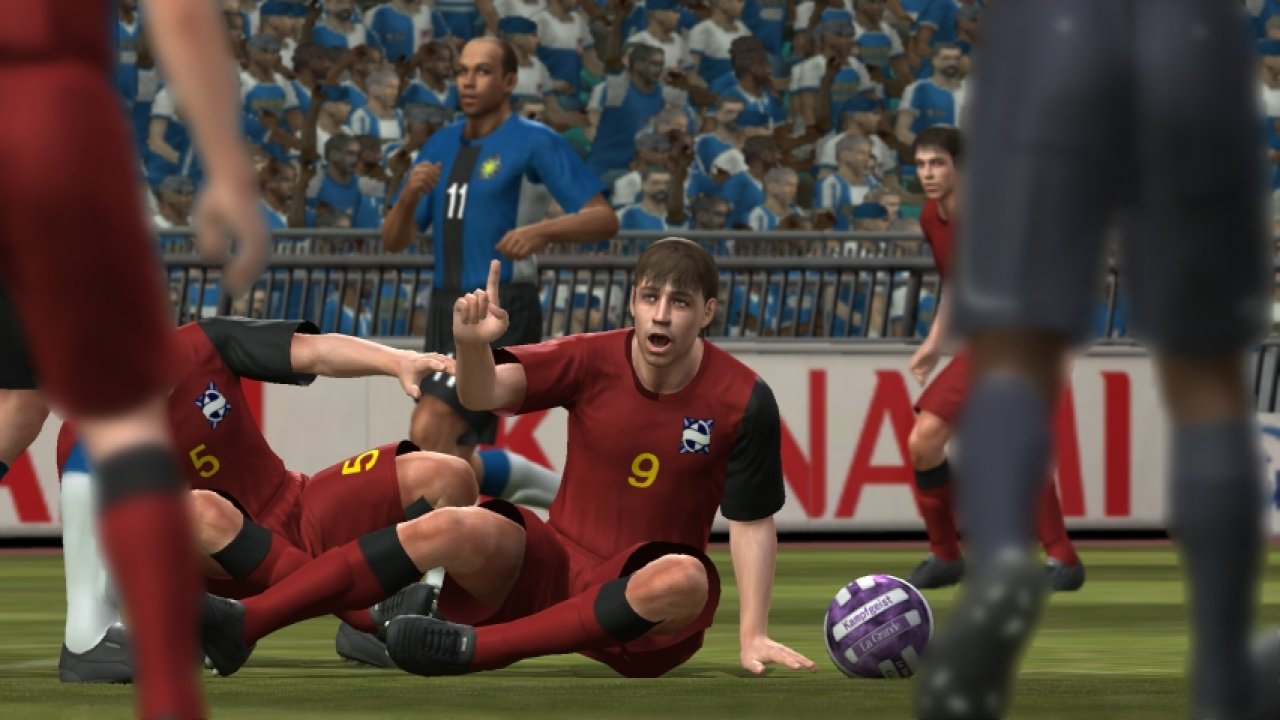 [23/10/2007] Pro Evolution Soccer 2008