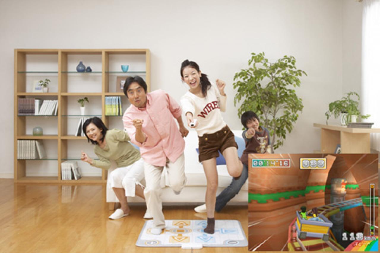 [08/10/2008] Family Trainer: Athletic World