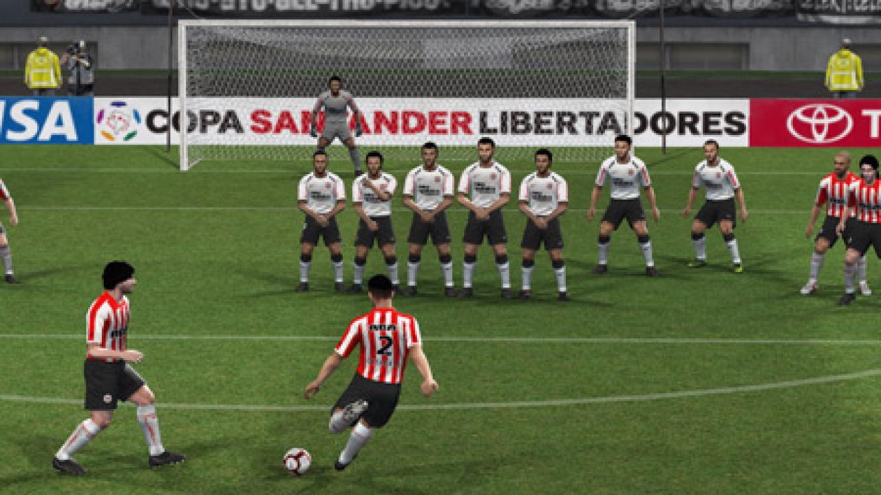 [03/11/2010] Pro Evolution Soccer 2011