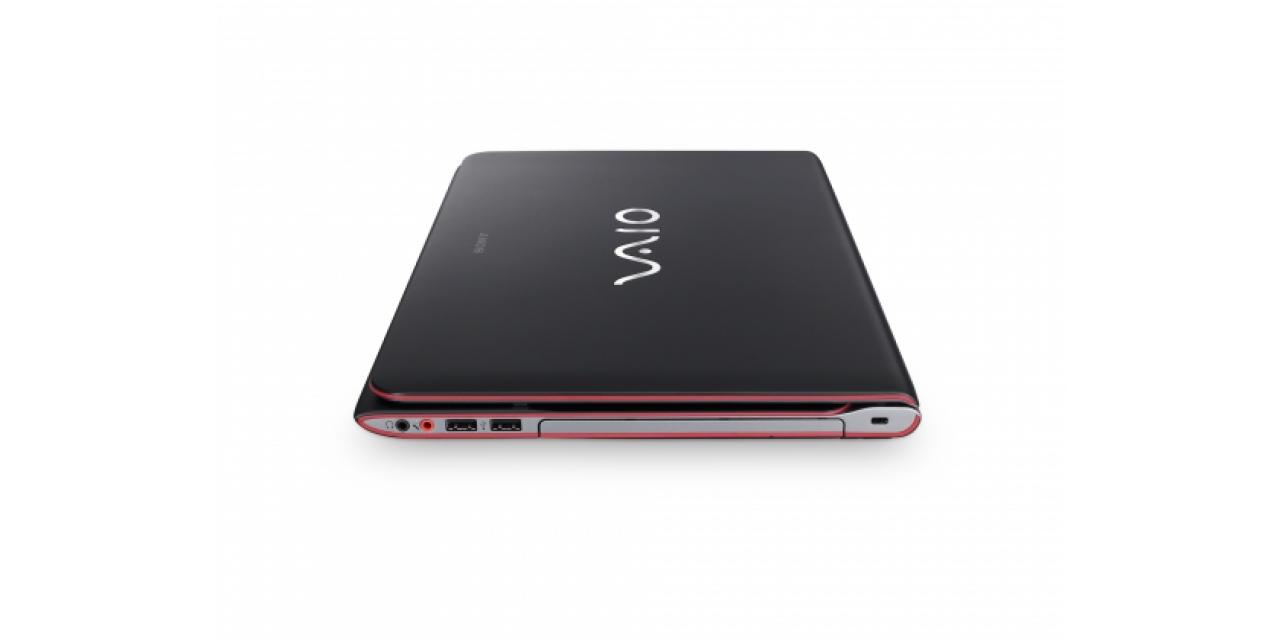 [22/06/2012] Kompaktes Notebook: Sony Vaio SVE14A1M6E
