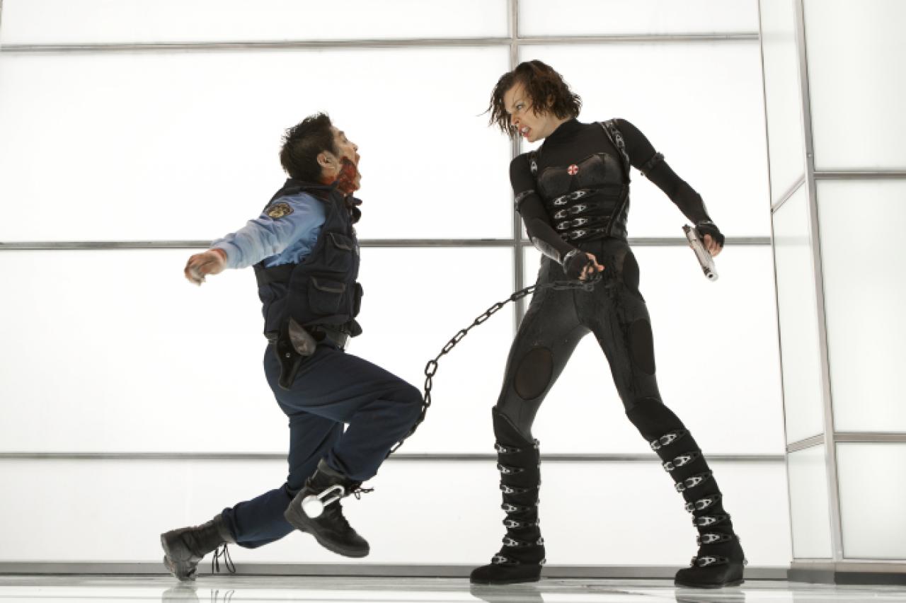 [20/09/2012] Resident Evil: Retribution in der Filmkritik: Ein ziemlich überflüssiger Lückenfüller, der den Zuschauer auf den großen Endkampf vorbereitet (3)