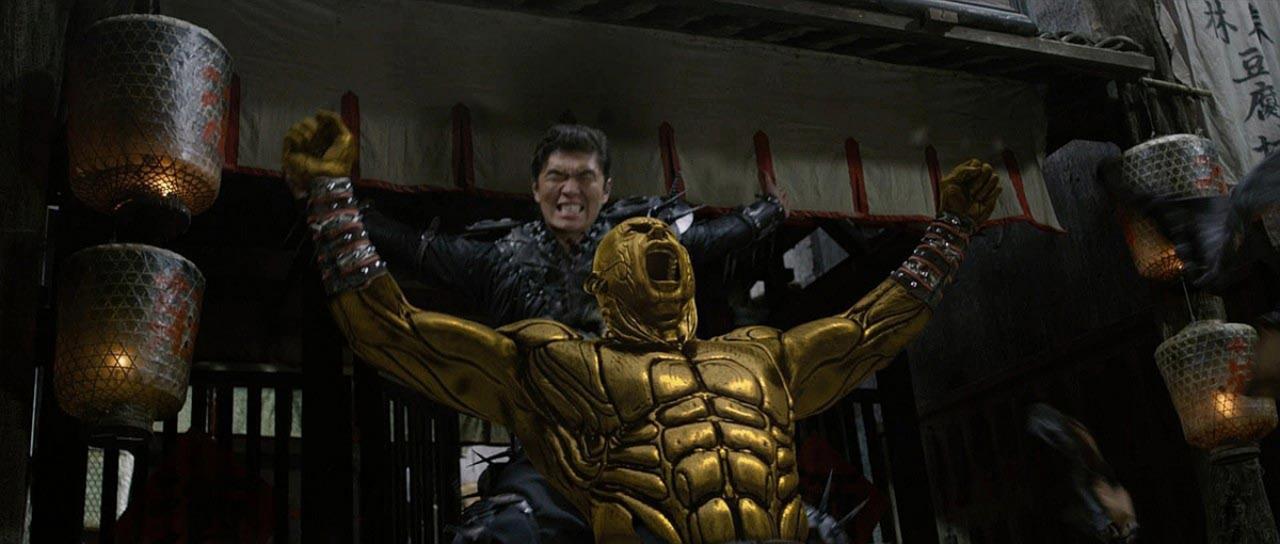 [22/11/2012] The Man with the Iron Fists in der Filmkritik: Echtes Männerkino (2)