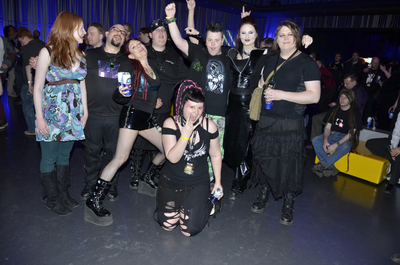 [03/05/2013] Die große Abschiedsparty: Das Fanfest 2013 geht mit lauter Musik und guter Stimmung zu Ende. (8)