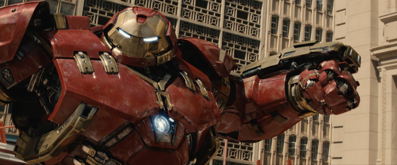 [16/04/2015] Reiner Fan-Service: Iron Man im Hulkbuster-Outfit.