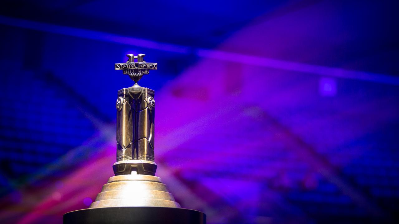 [18/11/2016] Blizzcon 2016: Eindrücke von den WCS-Finals - Interview mit Starcraft 2-Weltmeister ByuN von Team Expert (1)