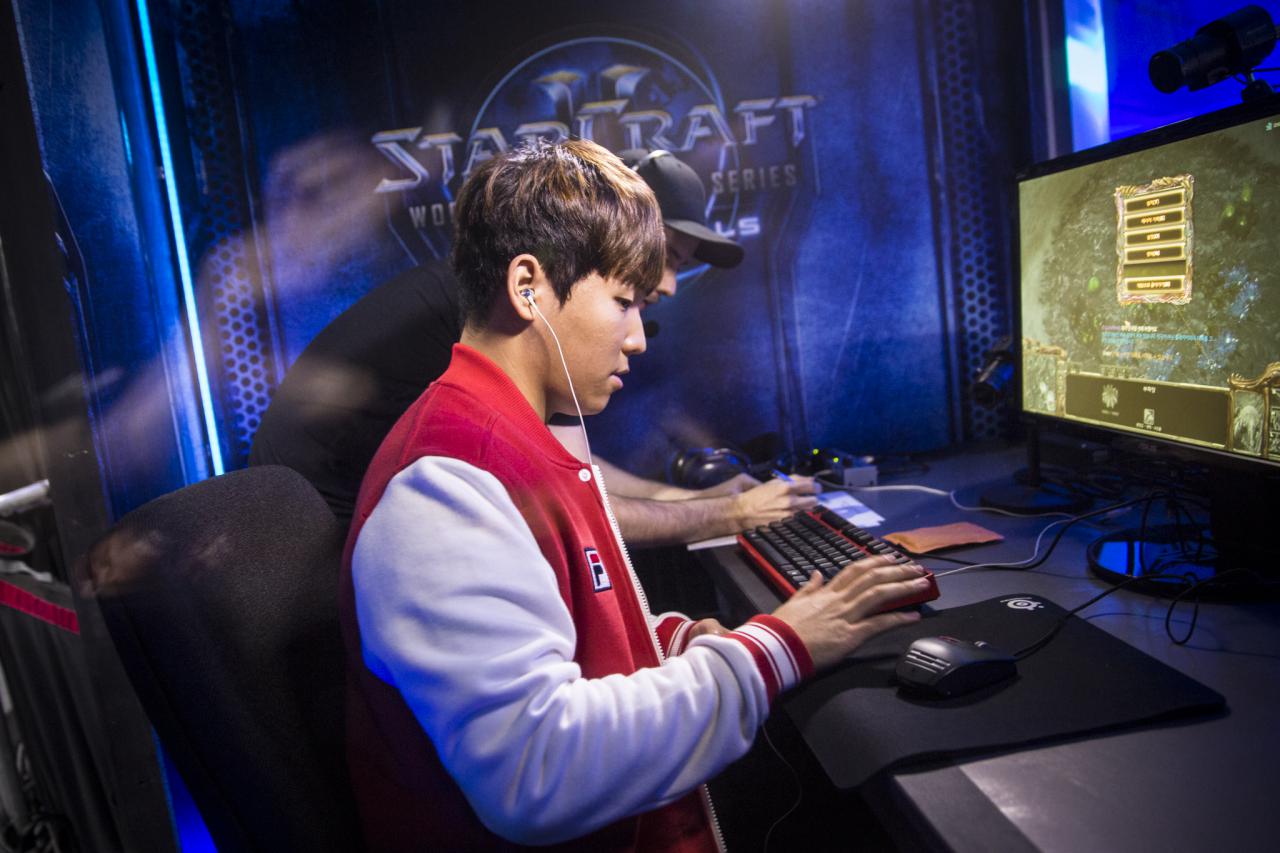 [18/11/2016] Blizzcon 2016: Eindrücke von den WCS-Finals - Interview mit Starcraft 2-Weltmeister ByuN von Team Expert (4)