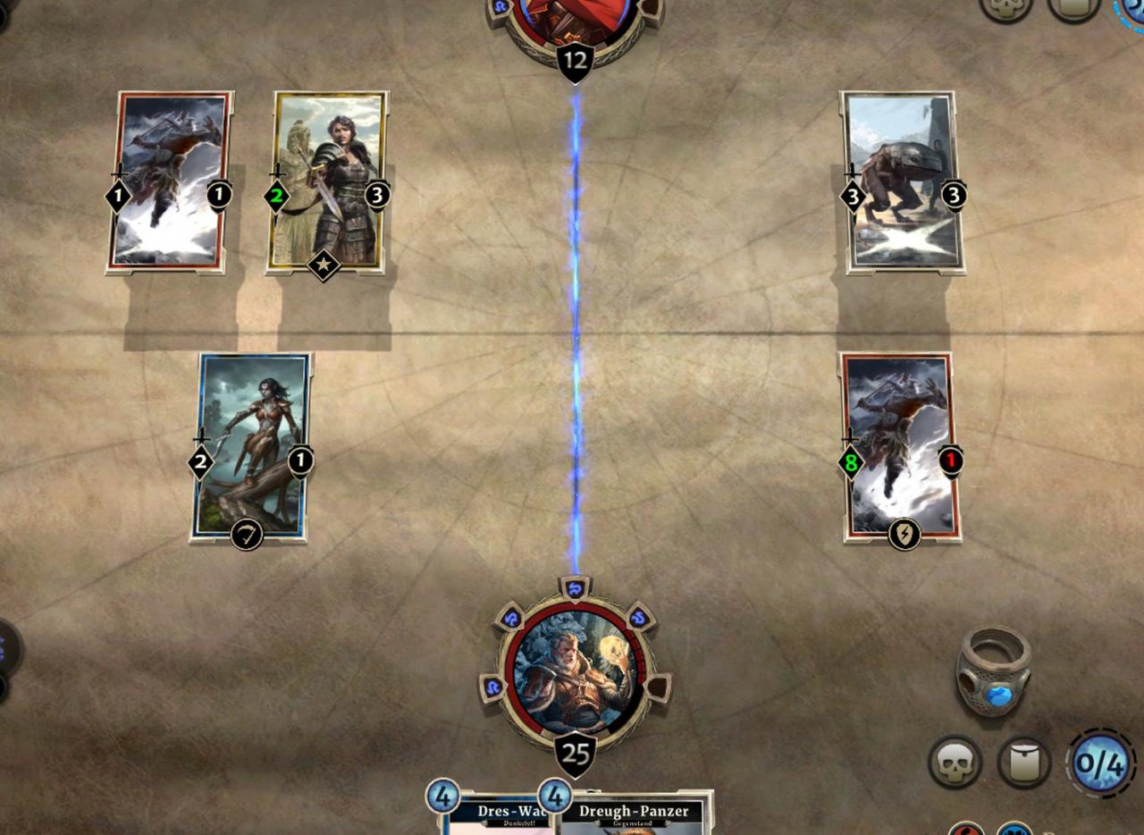 [17/03/2017] Auf dem Bildschirm sind alle wichtigen Infos zu den Karten und Effekten zu sehen. Zusätzlich lassen sich Hilfstexte einblenden. Das Spielfeld selbst fällt im Vergleich zum bunten Hearthstone trist aus.