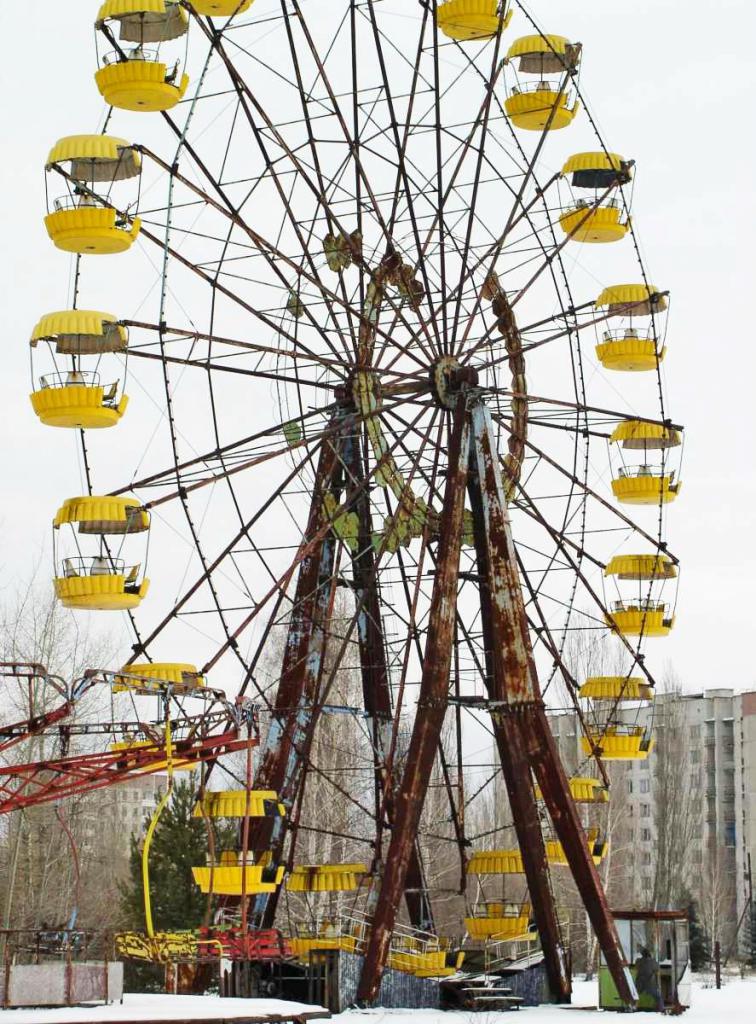[13/04/2017] Das Riesenrad zählt wohl zu den bekanntesten Bauwerken in Prypjat. Ursprünglich war es als Teil eines kleinen Rummels gedacht, der jedoch nie eröffnete.