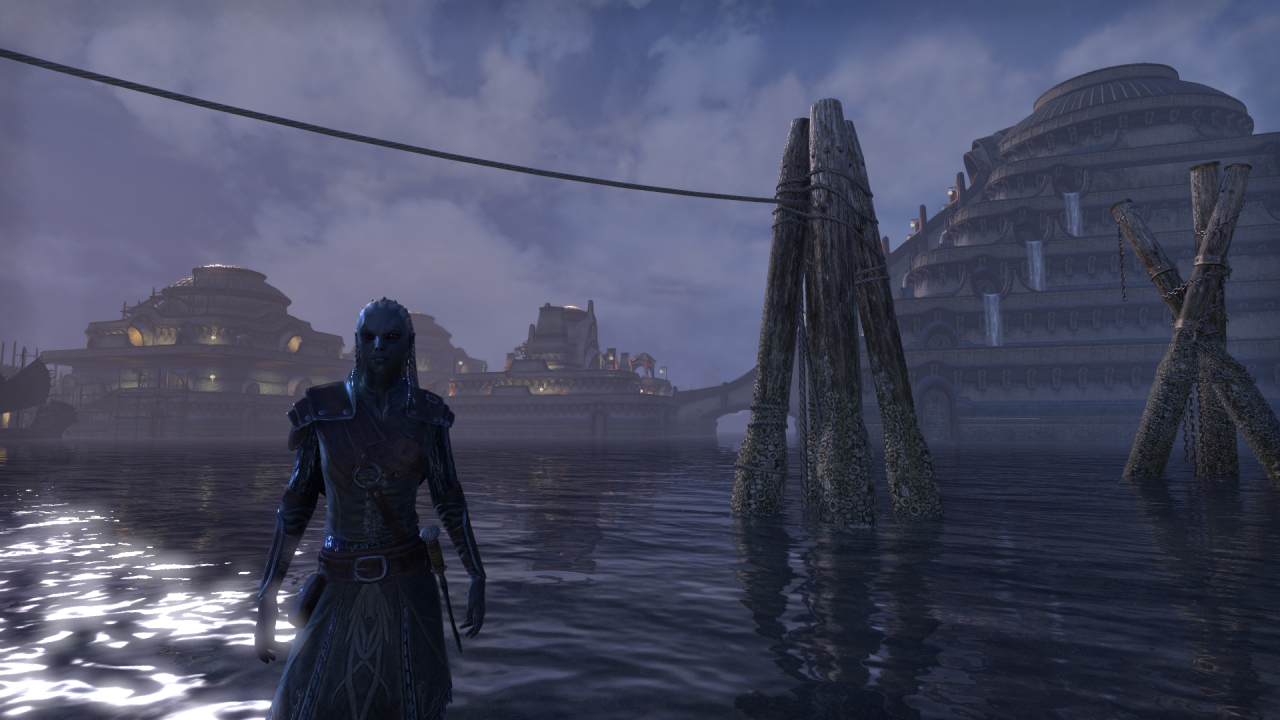[06/06/2017] TESO: Morrowind - Das fürstliche Vivec bietet auch bei Nacht eindrucksvolle Anblicke.
