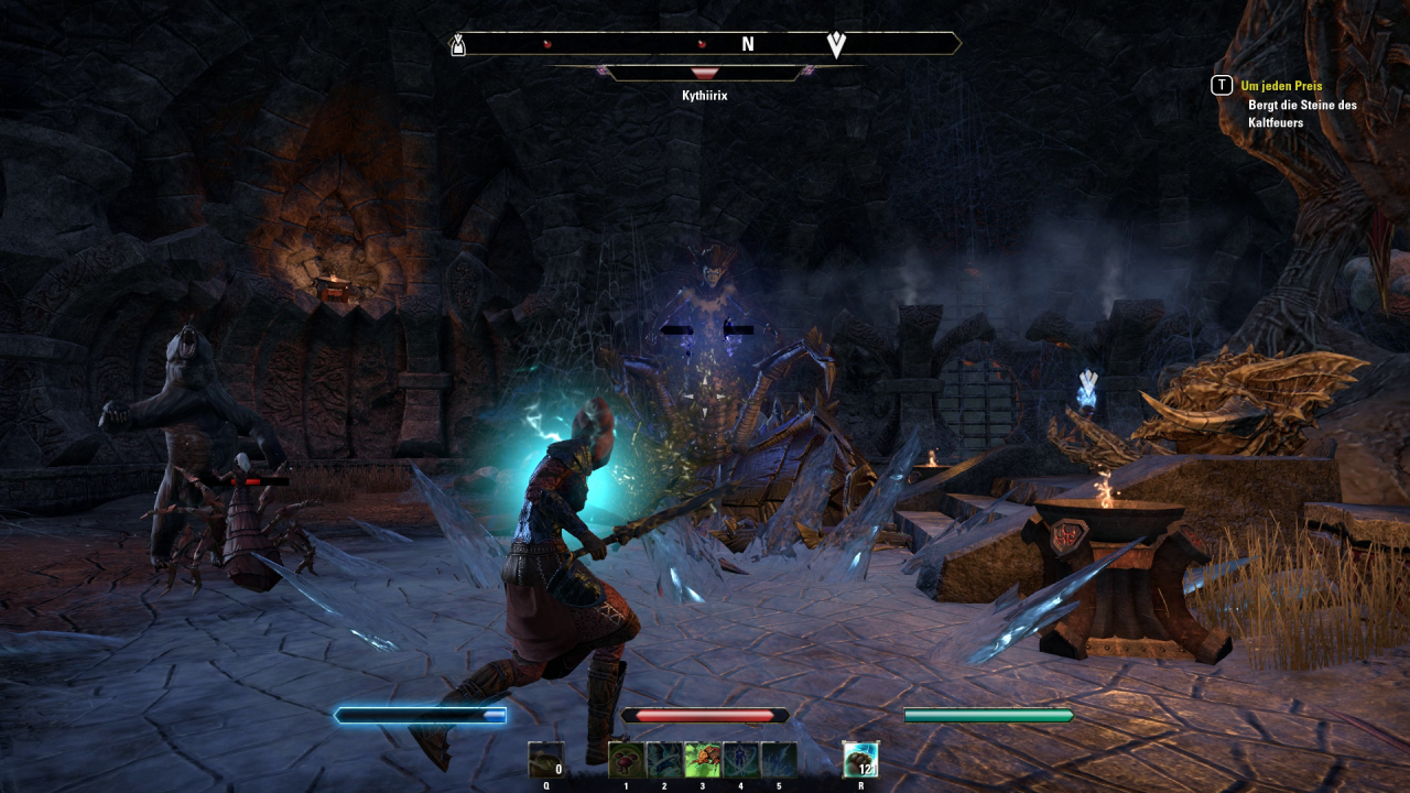 [04/06/2017] TESO Morrowind: Arbeitsteilung - während unser Graubär uns kleinere Gegner vom Hals hält, widmen wir uns per Eiszauber dem Boss.