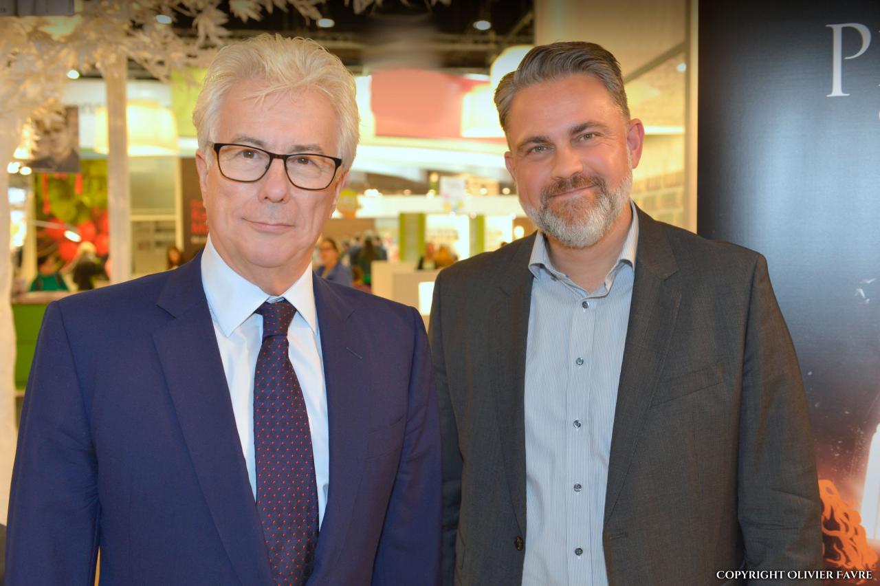[08/08/2017] Ken Follett und Carsten Fichtelmann lernten sich 2014 auf der Frankfurter Buchmesse persönlich kennen.
