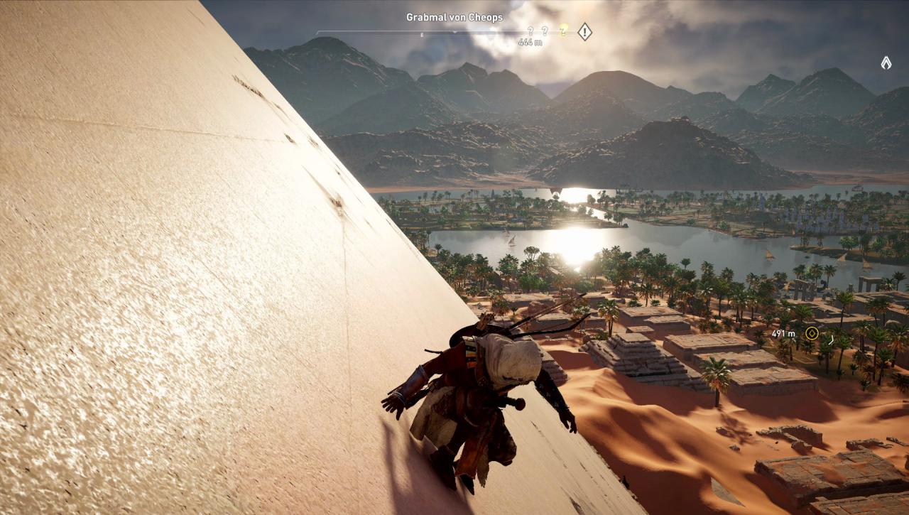 [26/10/2017] Die riesigen Pyramiden zu erklimmen, macht genauso viel Spaß, wie anschließend an ihnen herunterzurutschen!