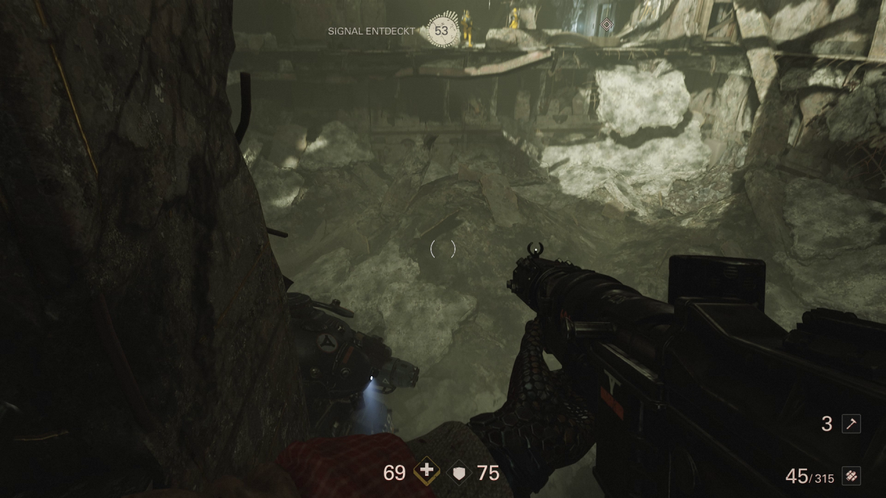 [29/10/2017] Wolfenstein 2: The New Colossus - Aus sicherer Position heraus beobachten wir den Patrouillenweg des gigantischen Maschinen-Soldaten.
