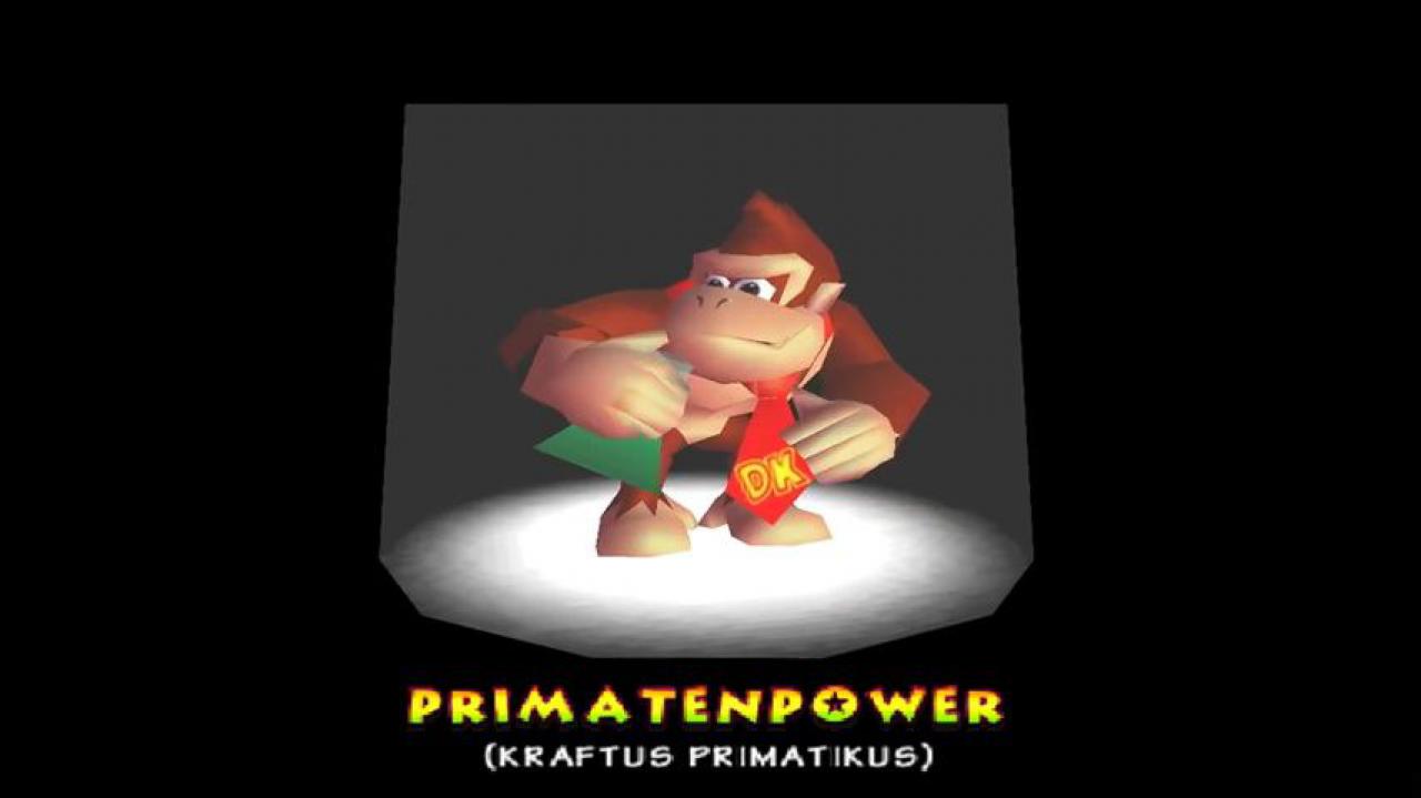 [23/04/2018] In Cranky Kongs Labor bekommen Donkey, Diddy und Co. gegen gesammelte Münzen besondere Tränke, die neue Fähigkeiten und Attacken freischalten.
