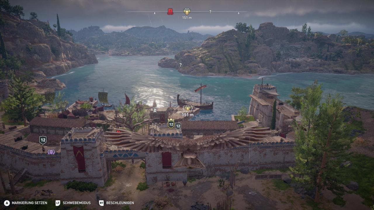 Der Hafen Nesaia aus Sicht von Adler Ikaros in Assassin's Creed Odyssey.
