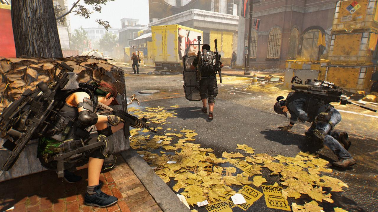 [17/01/2019] In den PvP-Modi ist Teamarbeit angesagt: Während ein Mitglied per Schutzschild Deckung gibt, kann der angeschossene Agent noch vor dem Ausbluten gerettet werden und weiter für den Gruppensieg kämpfen.