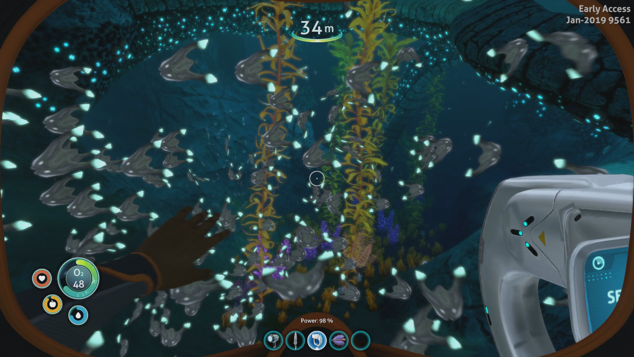[20/02/2019] Schwimmt durch die farbenfrohe Unterwasserwelt von 4546B.
