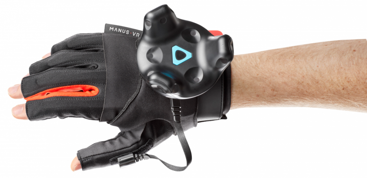 [05/04/2019] Handschuhe wie die von Manus VR übertragen Handbewegungen eins zu eins in VR-Umgebungen und sind bereits bei Top-Unternehmen wie Airbus, Audi oder BMW im täglichen Einsatz. Bis die Technik auch im Consumer-Markt ankommt, dürfte es nicht mehr allzu lange dauern.