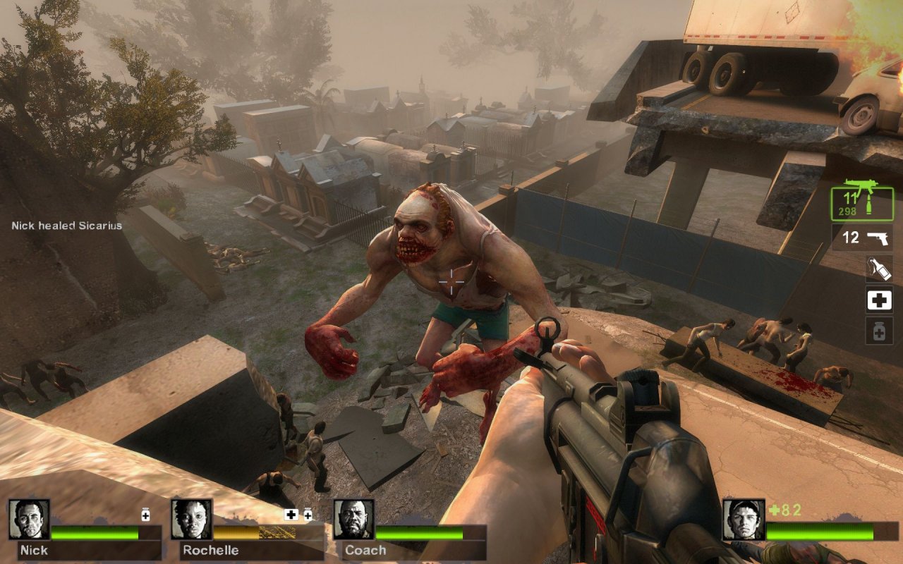 [11/10/2019] Im Vergleich zum ersten Teil brachte Left 4 Dead 2 zusätzliche besondere Infizierte ins Spiel. Der Jockey beispielsweise krallt sich auf eurem Rücken fest und lacht dann diabolisch.