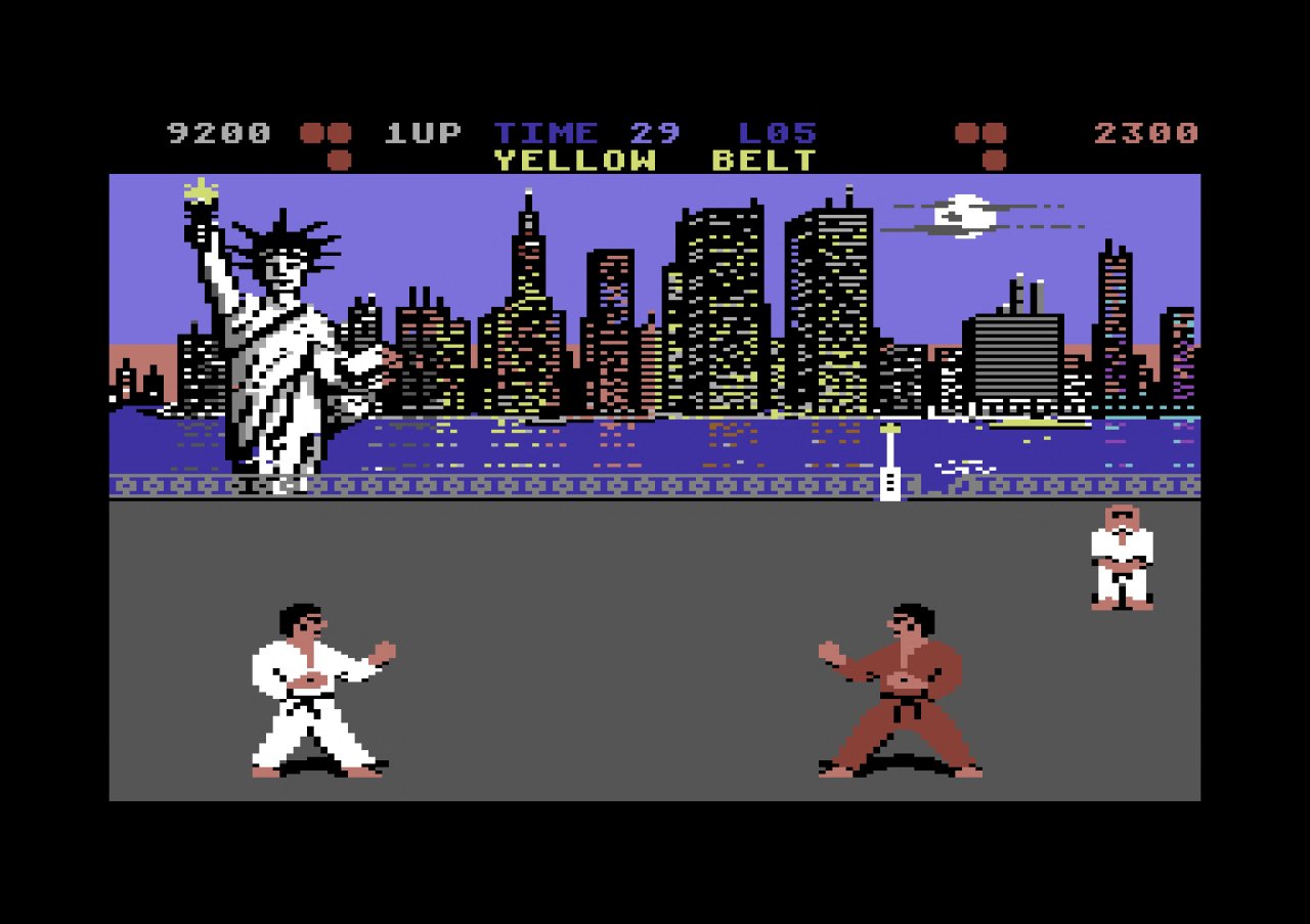 [28/11/2019] Im Beat’em-Up International Karate (in den USA als World Karate Championship veröffentlicht) tobte man sich 1986 gegen den Computer oder einen menschlichen Herausforderer vor malerischen Pixelhintergründen aus. Die intuitive Steuerung erlaubte das flinke Ausführen von Fußfegern, Saltos und Handkantenschlägen. &nbsp;