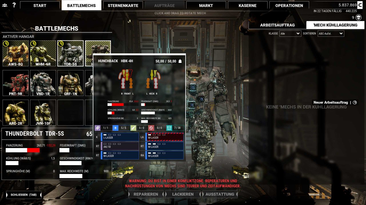 [10/12/2019] Mechwarrior 5: Mercenaries - Eine Übersicht über alle verfügbaren Battlemechs und ihren jeweiligen Zustand. Der Hunchback unseres KI-Kollegen musste viel einstecken. Die Panzerung ist ziemlich hinüber und auch ein mittelschwerer Laser ausgetauscht werden. Dauer der Reparatur: zwei bis drei Wochen.