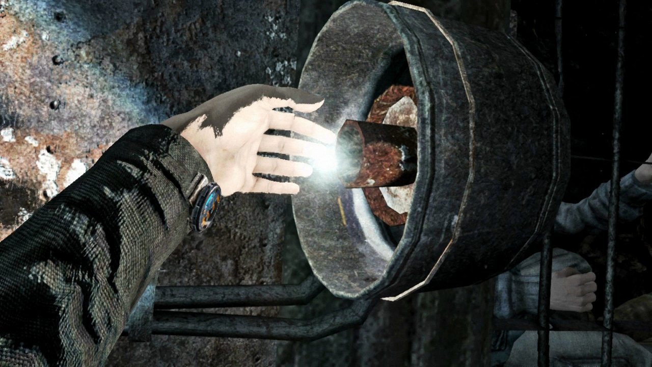 [05/03/2020] Löscht das Licht, um besser an Feinden vorbeizuschleichen. Wenn ihr eine Schusswaffe habt (am besten eine schallgedämpfte), könnt ihr Birnen auch ausschießen.