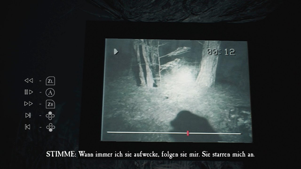 [03/07/2020] Mit dem Camcorder sehen wir uns kurze Videoclips an. Wir können spulen und pausieren und so in leichten Puzzles die Umgebung verändern.