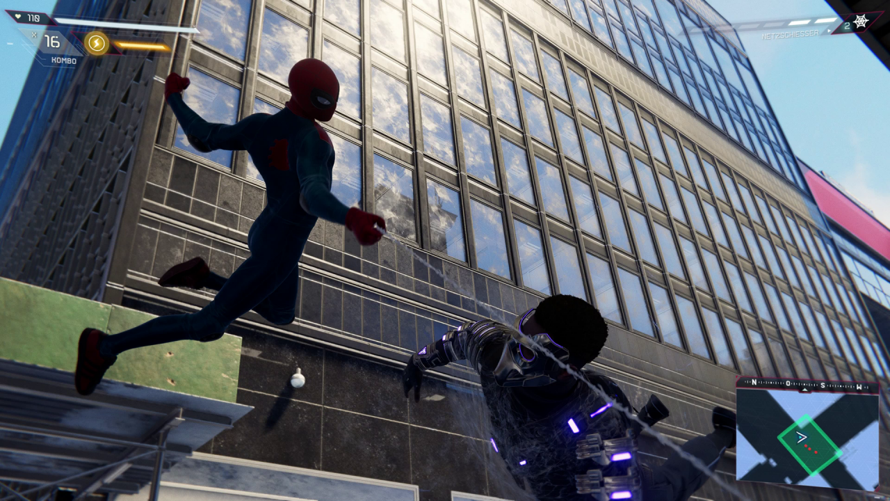 [05/11/2020] Setzt Spider-Man zum finalen Schlag an, wird das durch Zooms und Kameraschwenks wunderbar cineastisch dargestellt, ohne den Flow der Kämpfe zu stören. (PS5) (1)