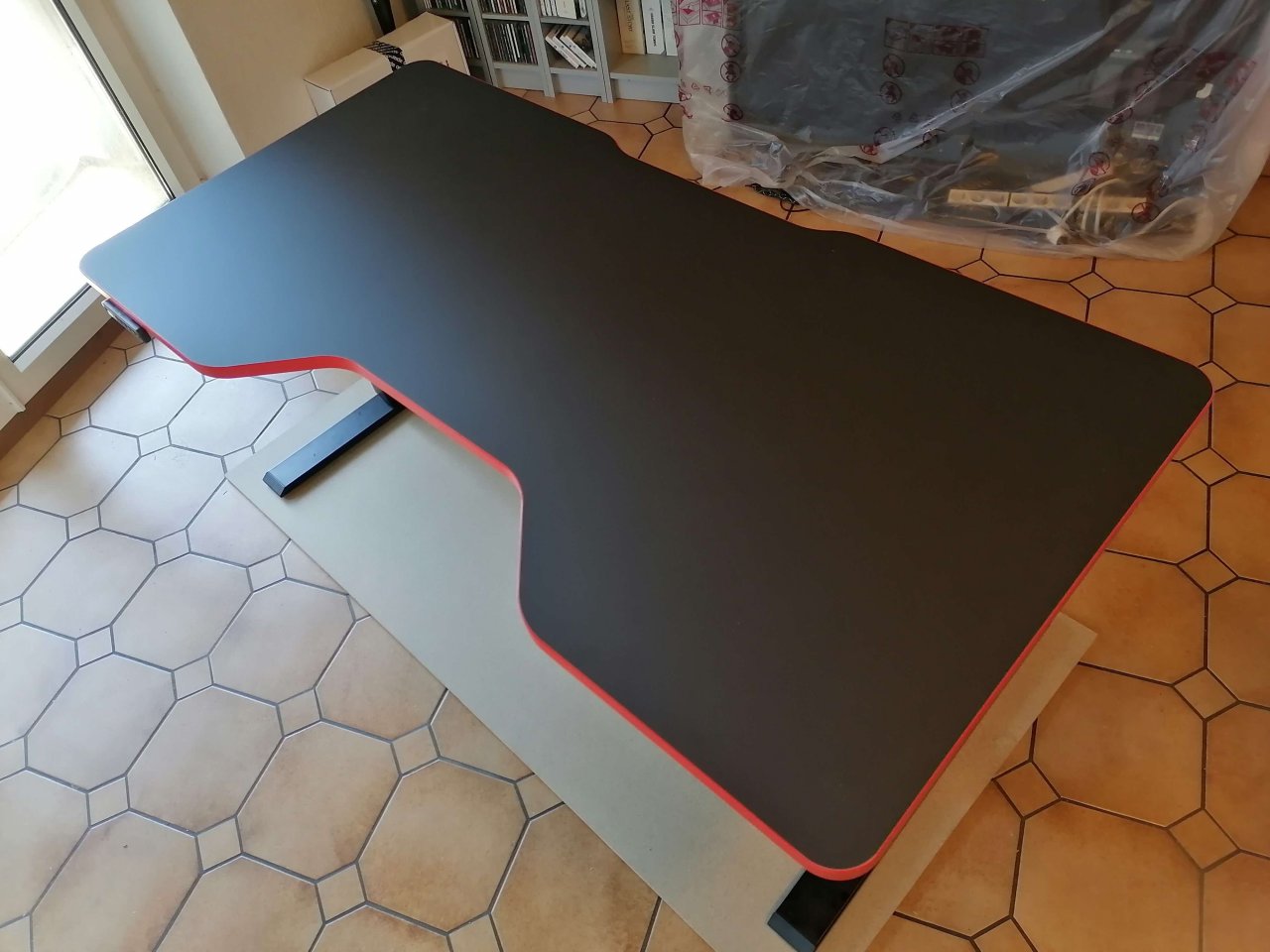 [07/05/2021] Unser fertig aufgebauter LeetDesk Pro.