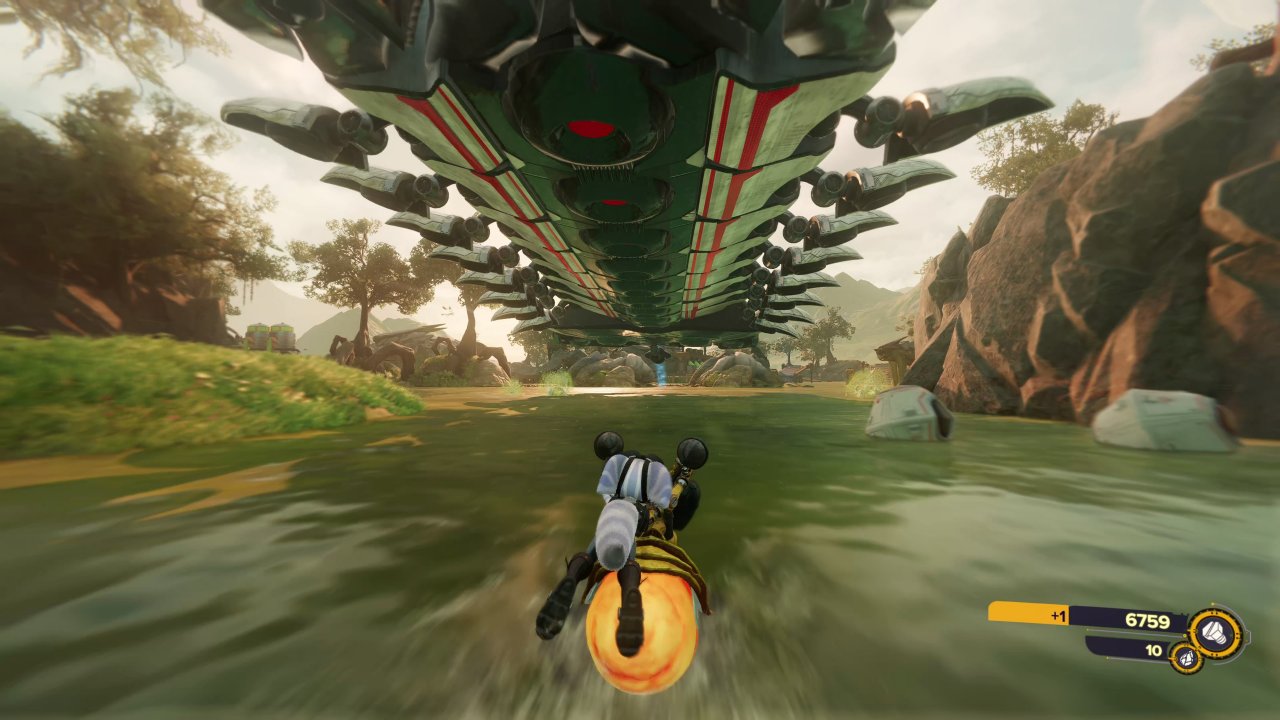 [08/06/2021] Hauptsächlich hüpft und ballert man, doch Insomniac Games streuen immer wieder kreative Abschnitte für die Abwechslung mit ein.