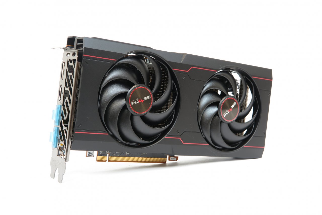 [06/08/2021] Ein Modell der AMD Radeon RX 6600 XT von Sapphire