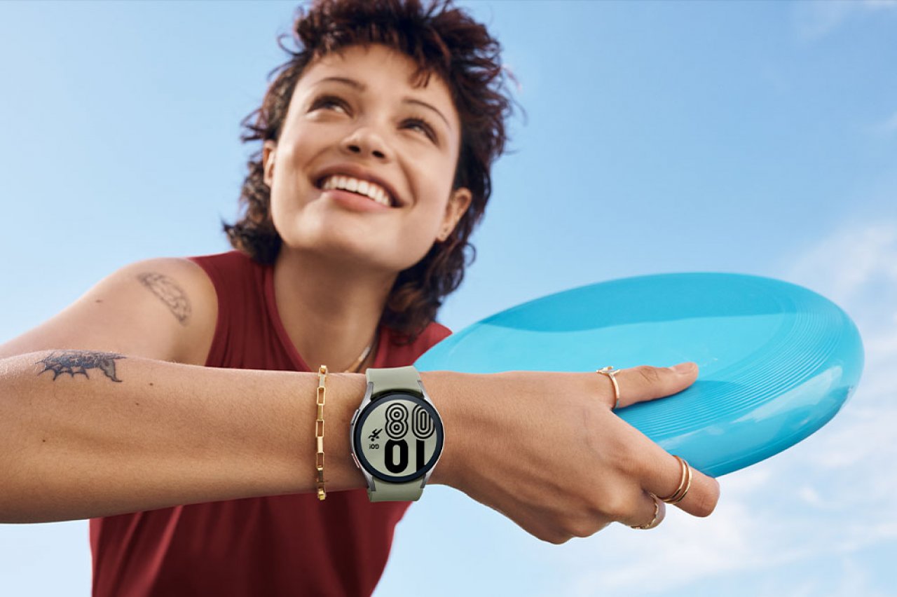 [02/02/2022] Smartwatch-Deal: Samsung Galaxy Watch 4 kaufen, Kopfhörer gratis dazu bekommen