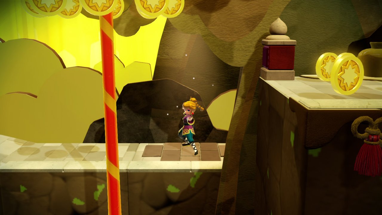 Kung-Fu-Peach posiert an einer funkelnden Stelle