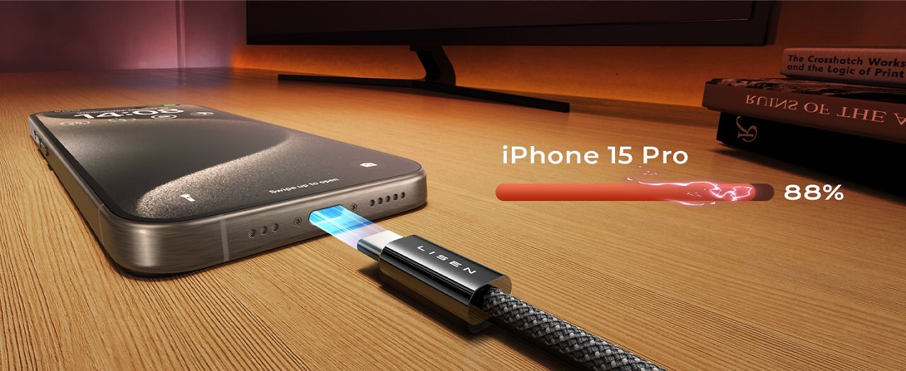 [14/07/2025] Dank Power Delivery 3.0 lädt das Kabel Geräte wie iPhone oder MacBook in nur wenigen Minuten spürbar auf.