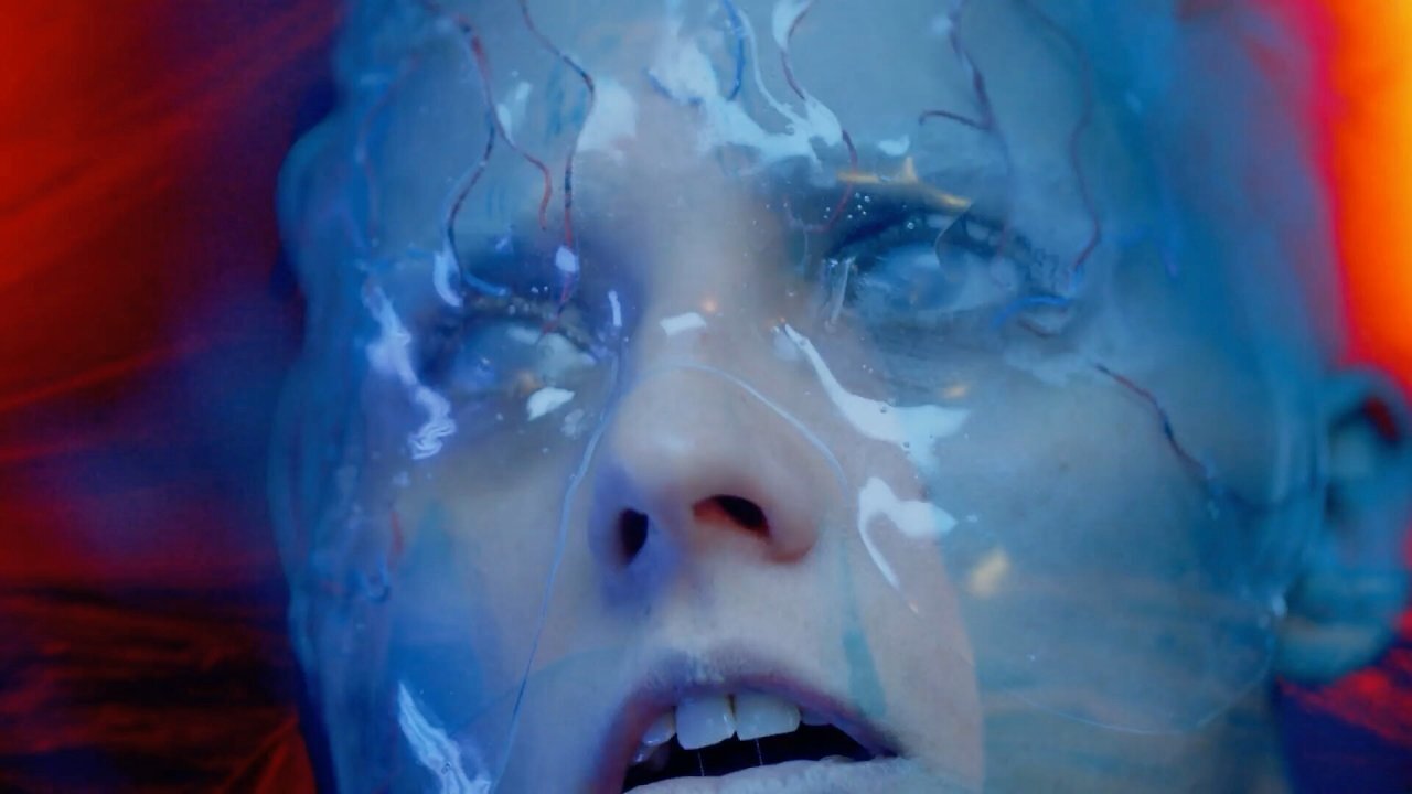 [19/12/2025] Sleep Awake: Künstlerischer Horror von Blumhouse mit starker Audio-Atmosphäre (3)