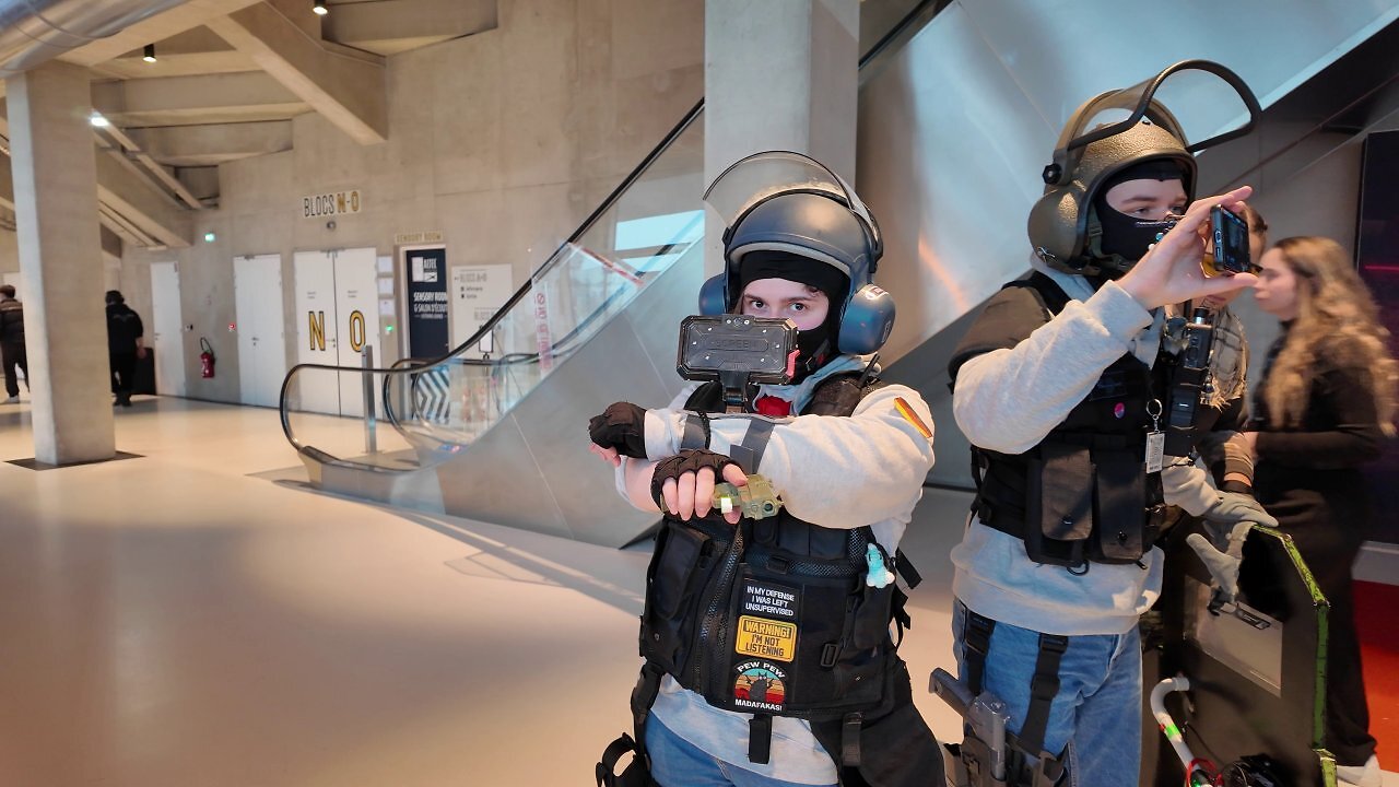 [25/02/2026] Das Invitational ist ein Fan-Fest für Siege-Spieler. Da dürfen Cosplayer nicht fehlen.