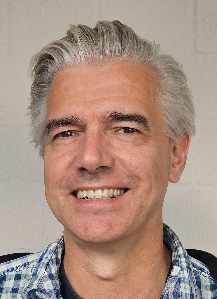 [13/03/2026] Daniel Dumont ist als Studioleiter und Creative Director bei Gaming Minds Studios tätig und somit federführend für die Produktion von Tropico 7 verantwortlich. Der Entwickler gilt als Spezialist für komplexe Wirtschafts- und Aufbausimulationen wie Railway Empire und Port Royale.