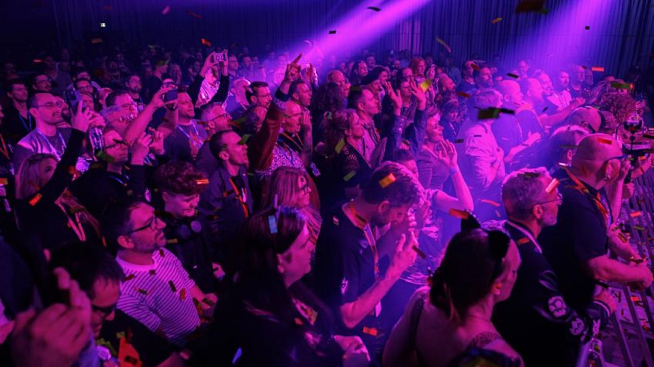 [17/05/2026] Die Fans stehen bei Fenris Creations im Mittelpunkt.