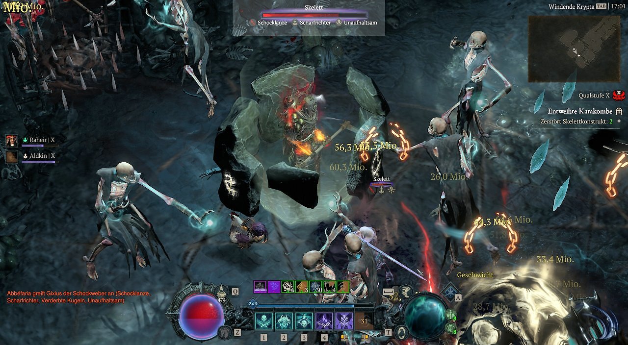 Ingame-Screenshot aus Diablo 4 auf Qualstufe X im Dungeon Entweihte Katakombe. Ein Totenbeschwörer kämpft gegen eine Gruppe von großen Skelett-Elite-Gegnern. Die Lebensleiste eines Skeletts am oberen Bildschirmrand listet die Affixe Schocklanze, Scharfrichter und Unaufhaltsam. Links unten im Chat-Log wird die Meldung eingeblendet, dass der Spieler Gixius den Schockweber angreift, ebenfalls versehen mit den Affixen Schocklanze, Scharfrichter, Verderbte Kugeln und Unaufhaltsam. Der Charakter ist von schützenden, felsigen Druiden-Barrieren (Bollwerk) und fliegenden Schadenszahlen umgeben. Die Söldner Raheir und Aldkin sind aktiv.