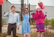 Die Tribute aus Distrikt 12: Kantmiss Evershot (Maiara Walsh) und Peter Dalarky (Cody Christian).