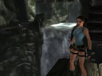 Die neue Lara in alten Gemäuern